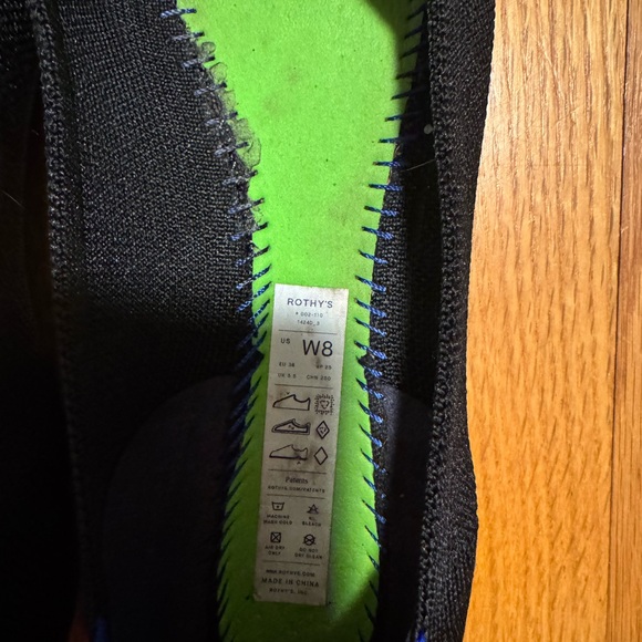 Rothy’s- The Point, Women’s size 8. Black - Picture 6 of 7